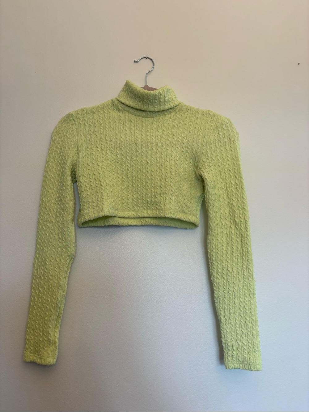 Bershka Soft Cable-Knit Turtleneck